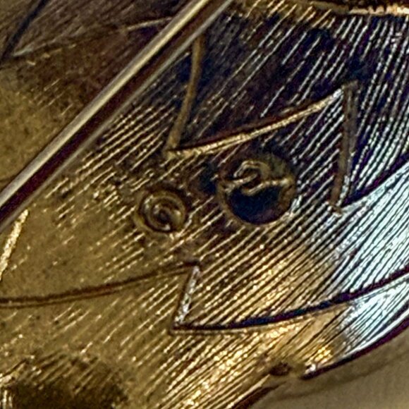 Swarovski Pave Crystal Rhinestone Wood Owl Brooch - Picture 4 of 4